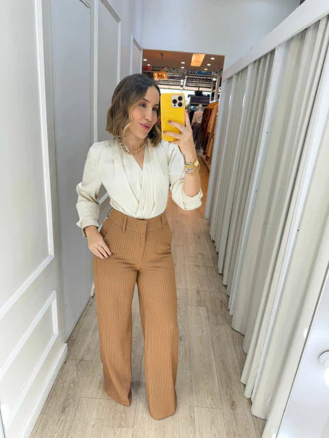 CALÇA DEYSE RISCA DE GIZ – Use Vittorina