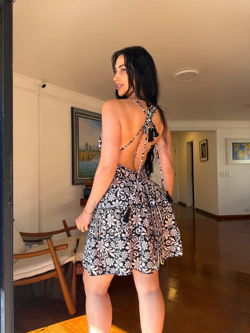 VESTIDO EM VISCOSE CURTO MAYSA