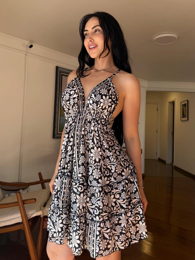 VESTIDO EM VISCOSE CURTO MAYSA