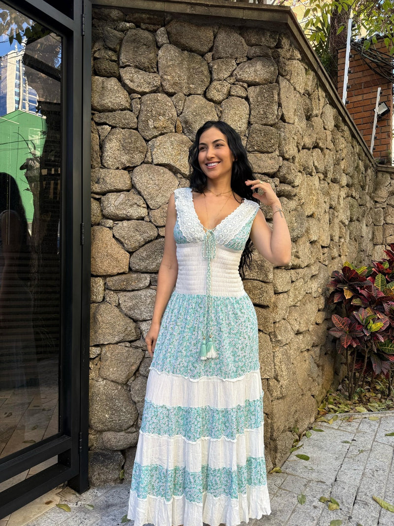 VESTIDO EM VISCOSE LONGO THAYS
